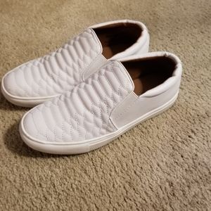 Report slip on shoes